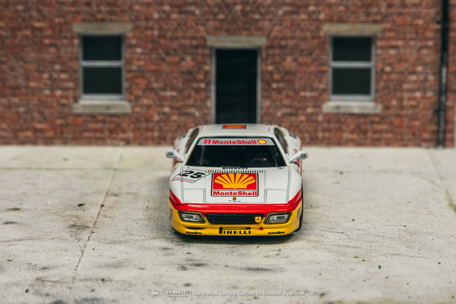 Tarmac Works 1/64 Ferrari 348 Challenge  Italian GT 1994 Model Car