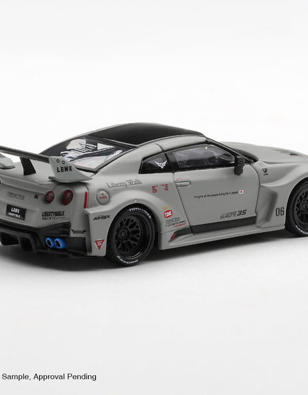 Mini GT #1248 NISSAN LB-Silhouette WORKS GT 35GT-RR Ver.1 LHD