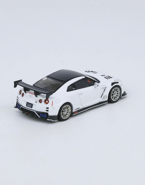 Load image into Gallery viewer, INNO64 MODEL 1/64 NISSAN GT-R (R35) TOP SECRET Tokyo Auto Salon 2021
