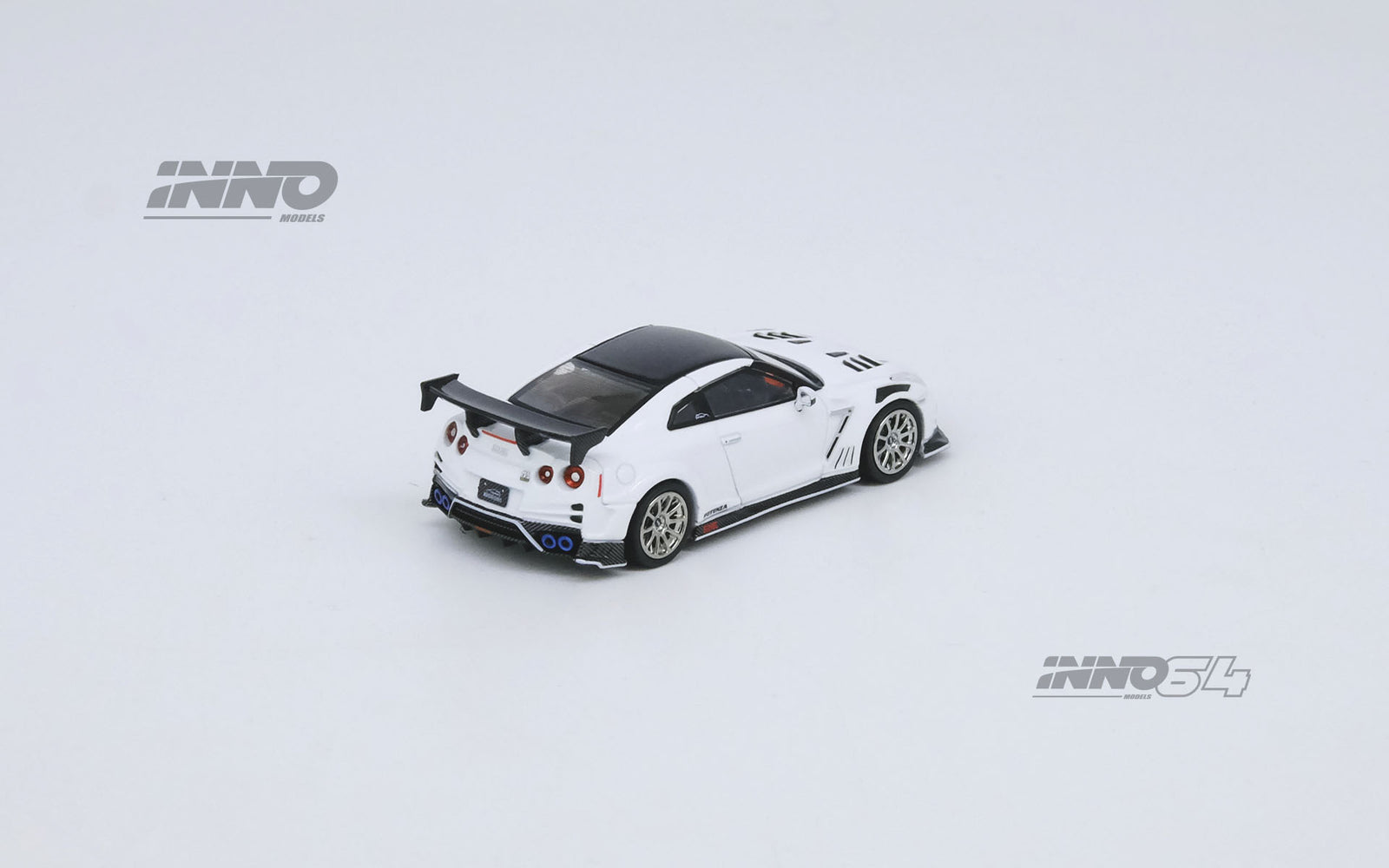 INNO64 MODEL 1/64 NISSAN GT-R (R35) TOP SECRET Tokyo Auto Salon 2021