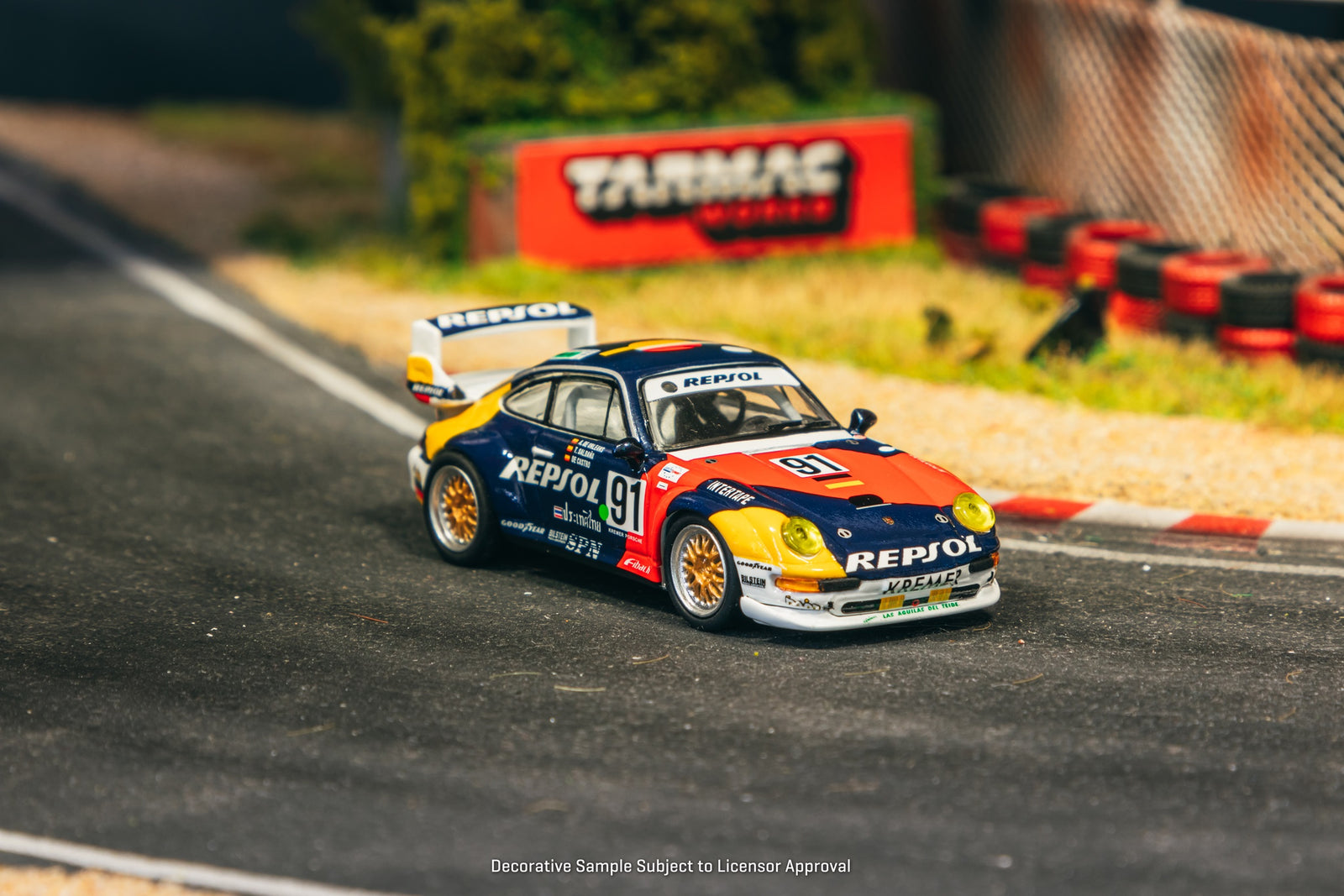 Tarmac Works 1/64 Porsche 911 GT2 24h LE MANS 1995 #91 Model Car