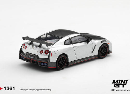 Load image into Gallery viewer, (Pre-order) Mini GT #1361 Nissan GT-R R35 NISMO 2024 Silver Metallic RHD Model
