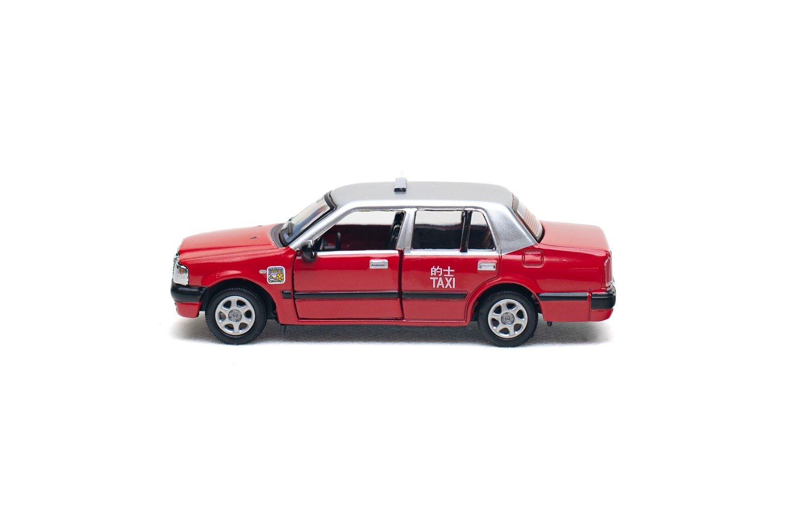 Tiny City 01 Die-cast Model Car 1/64 Toyota Crown Comfort Hong Kong Taxi VM6172