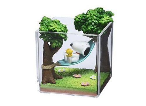 Load image into Gallery viewer, Re-Ment Snoopy &amp; Woodstock Terrarium On Vacation Figure (Set of 6)
