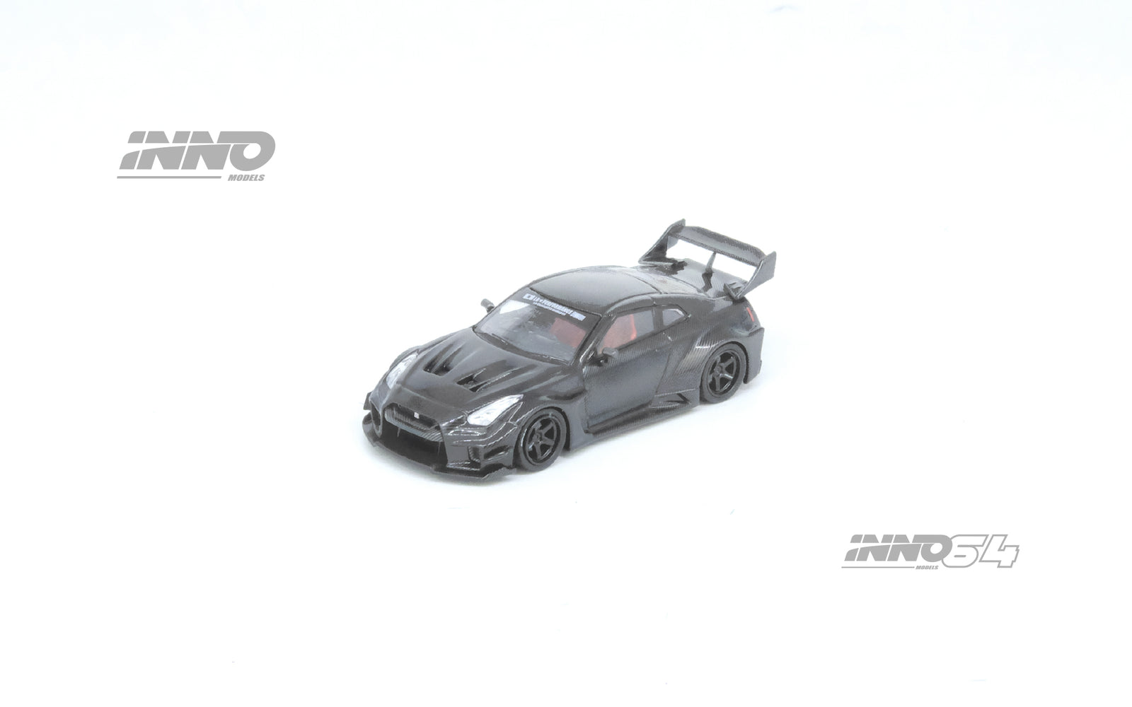 INNO64 1/64 NISSAN GT-R (R35) LBWK SUPER SILHOUETTE 35GT-RR Carbon