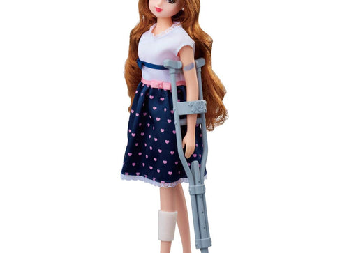 Load image into Gallery viewer, Takara Tomy Licca Chan Doll Accessories Set - Crutch and Treatment Set
