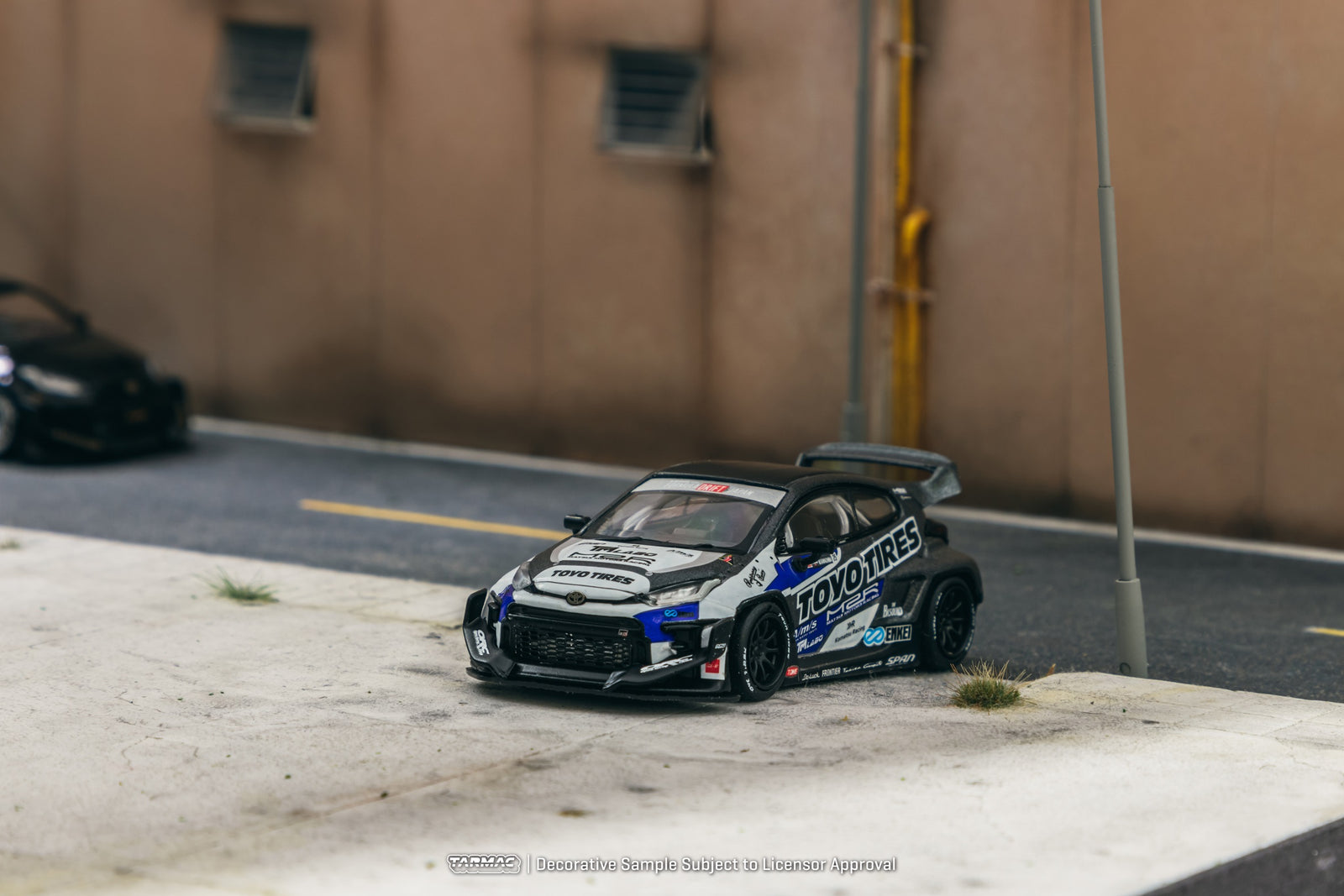 Tarmac Works 1/64 Pandem Toyota GR Yaris TOYO TIRES Diecast Model