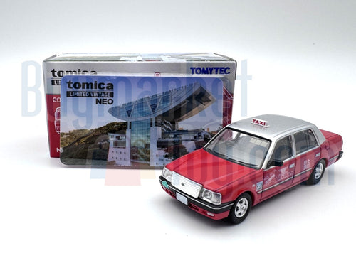 Load image into Gallery viewer, Takara Tomy Tomytec Limited Vintage NEO Toyota Crown Comfort HK Taxi Red
