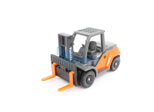 Load image into Gallery viewer, Takara Tomy Tomica #111 Toyota L and F Geneo Stacker 1/62 Diecast Toy Car

