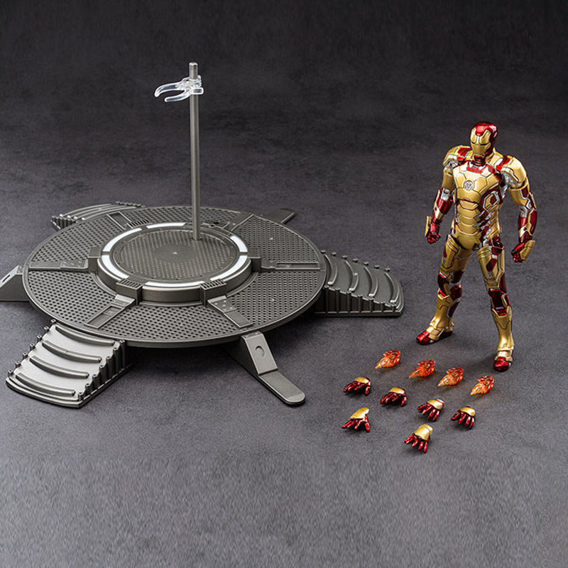 ZD Toys Marvel Iron Man 3 1/10 Iron Man MK42 & Light-up Base Set