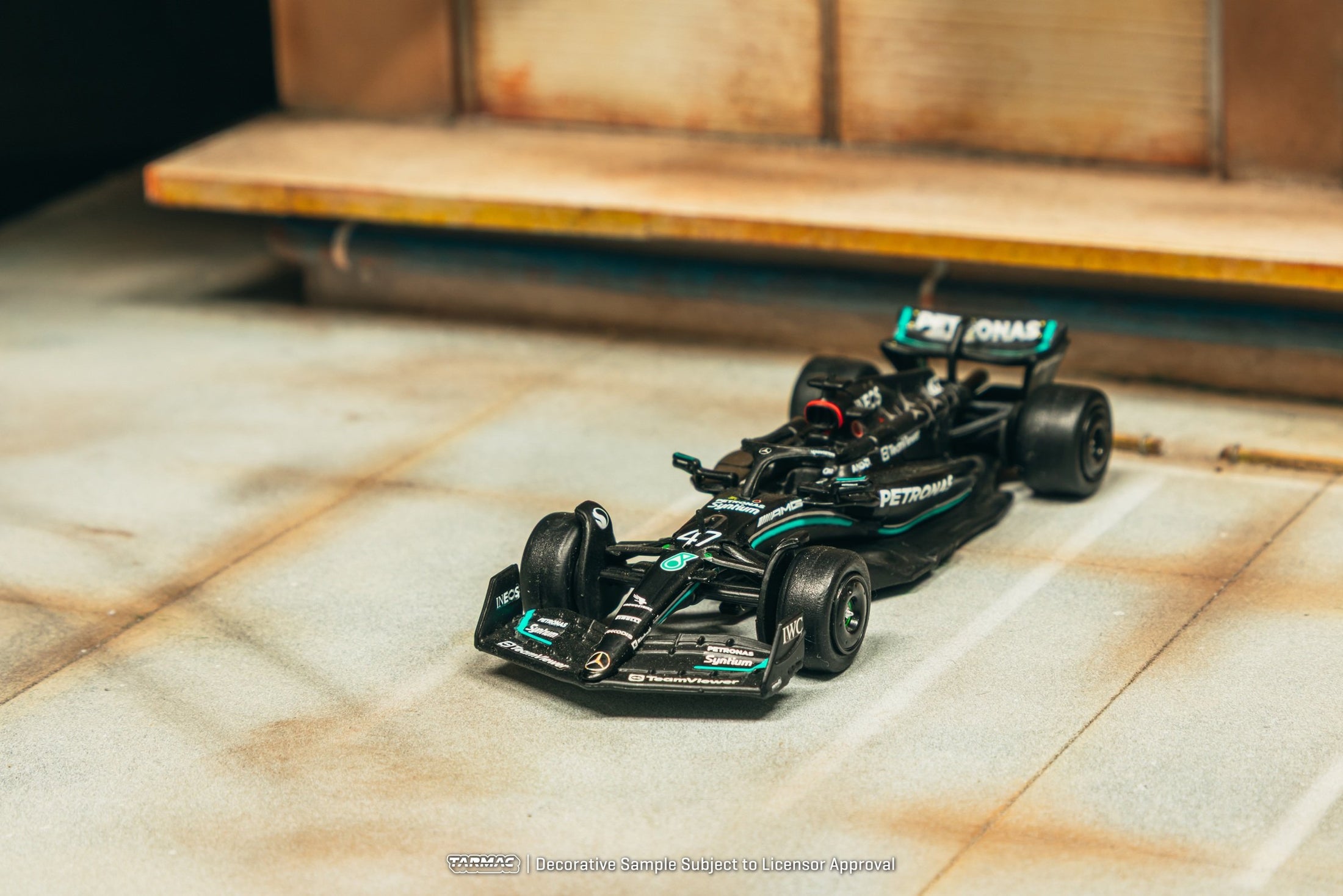 Tarmac Works 1:64 Mercedes-AMG F1 W14 E Performance  Spanish Grand
