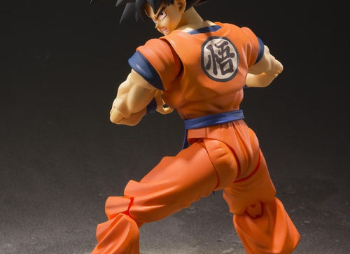 Load image into Gallery viewer, Bandai S.H.Figuarts Son Goku The Saiyan Grew Up on Earth Completed Action figure
