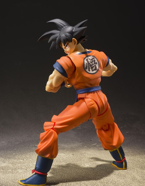 Load image into Gallery viewer, Bandai S.H.Figuarts Son Goku The Saiyan Grew Up on Earth Completed Action figure
