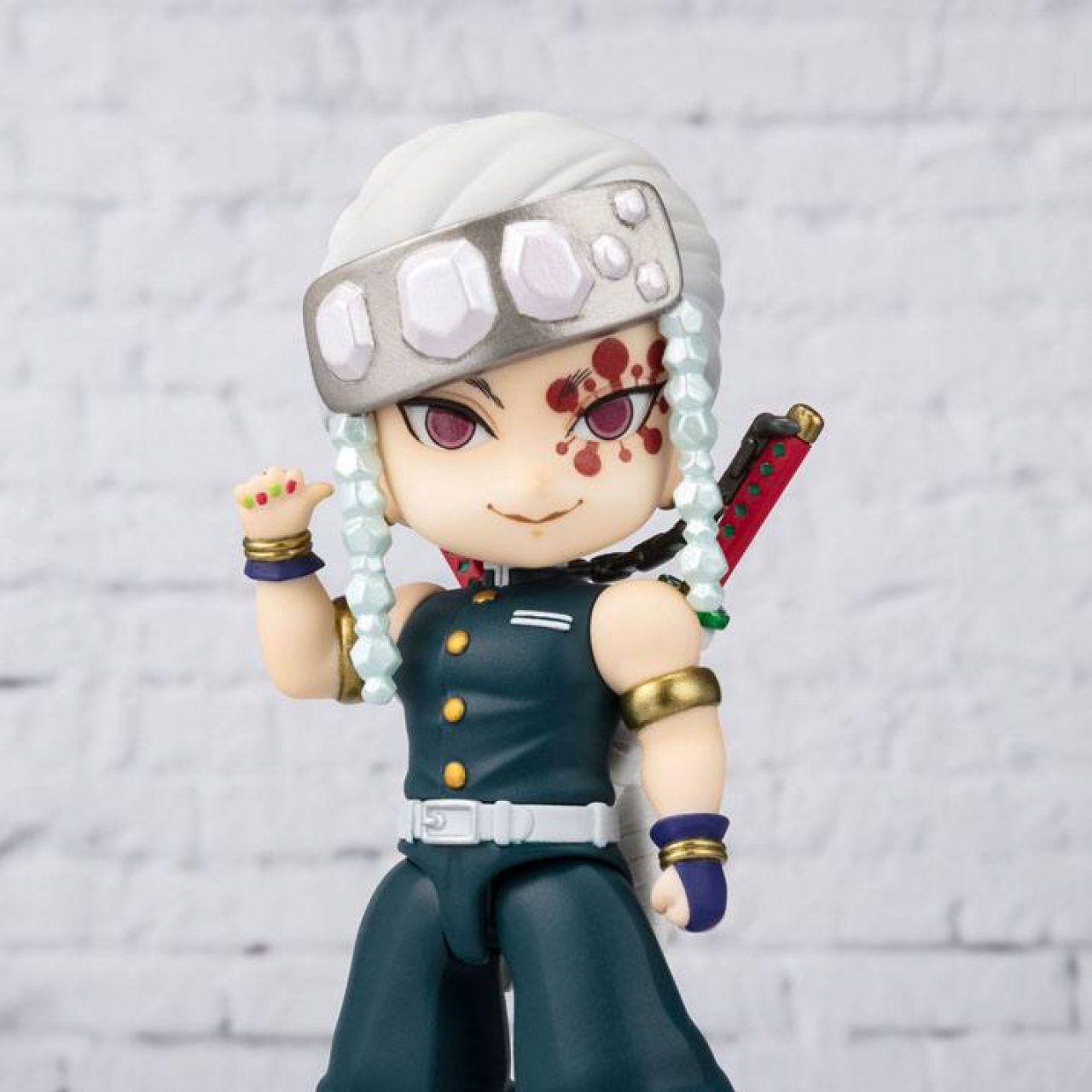 Bandai Tamashii Figuarts Mini Demon Slayer Mini Action Figure - Tengen Uzui