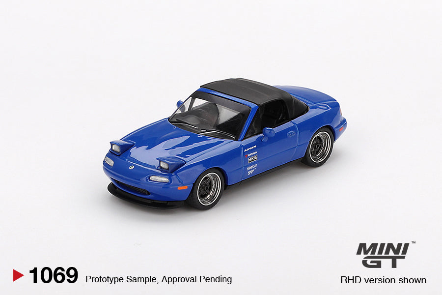 Mini GT #1069 Mazda Miata MX-5 (NA) Tuned Version Dark Blue LHD