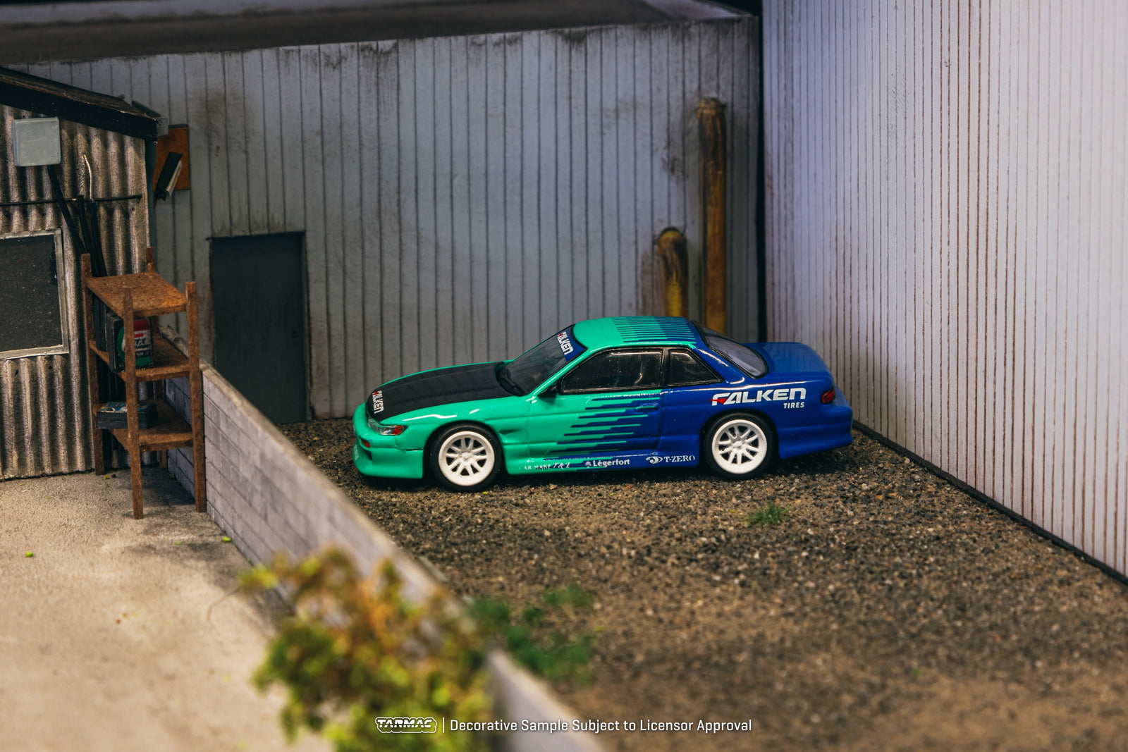 Tarmac Works 1/64 VERTEX Nissan Silvia (S13) Falken Model Car