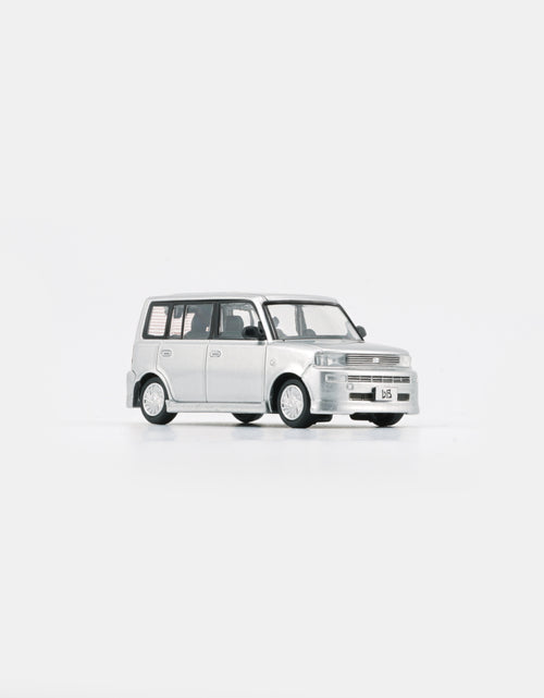 Load image into Gallery viewer, BMC 1/64 Toyota 2000 bB Silver (RHD) Diecast Model Car

