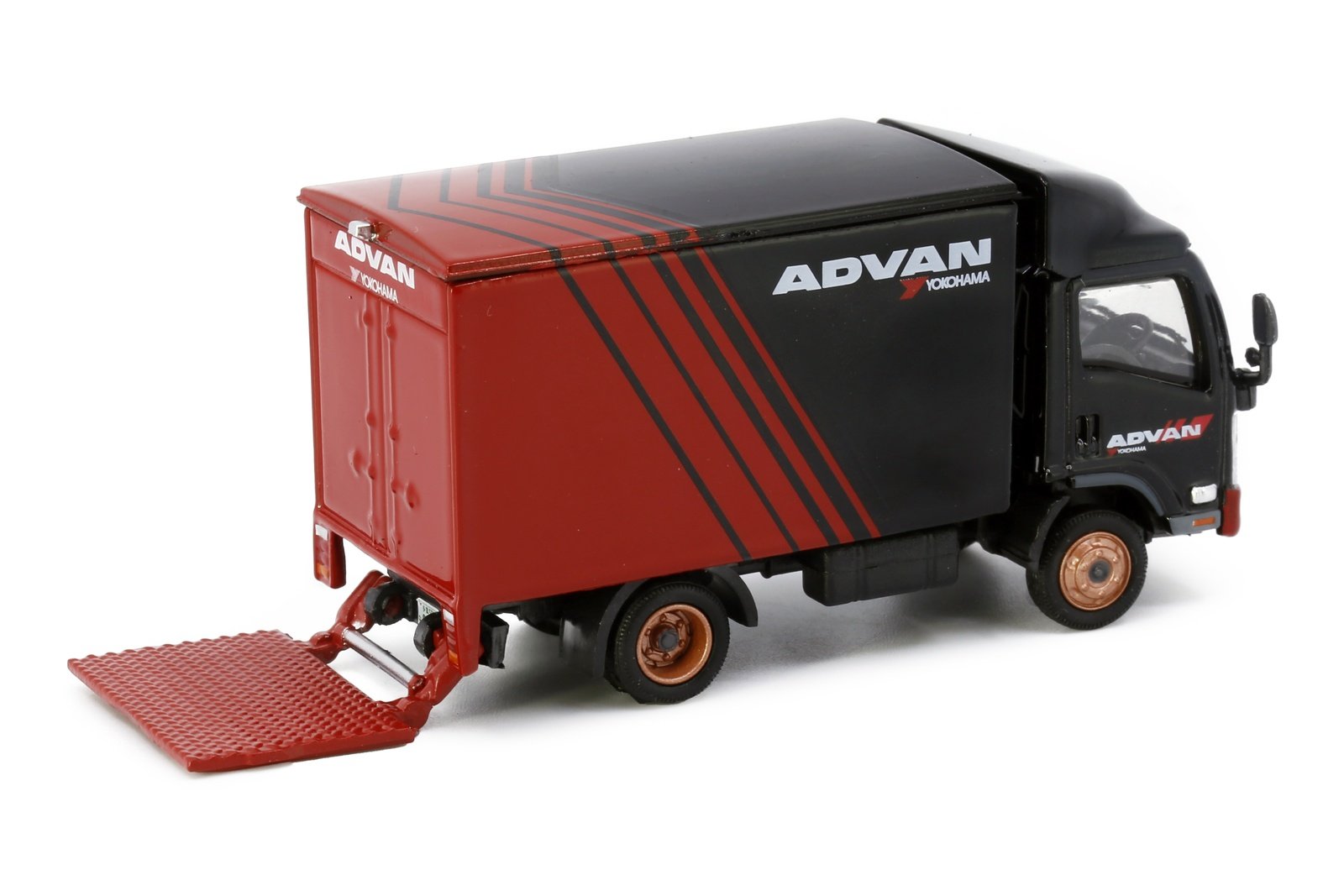 Tiny City JP3 Die-cast Model Car - ISUZU N Series (ADVAN)