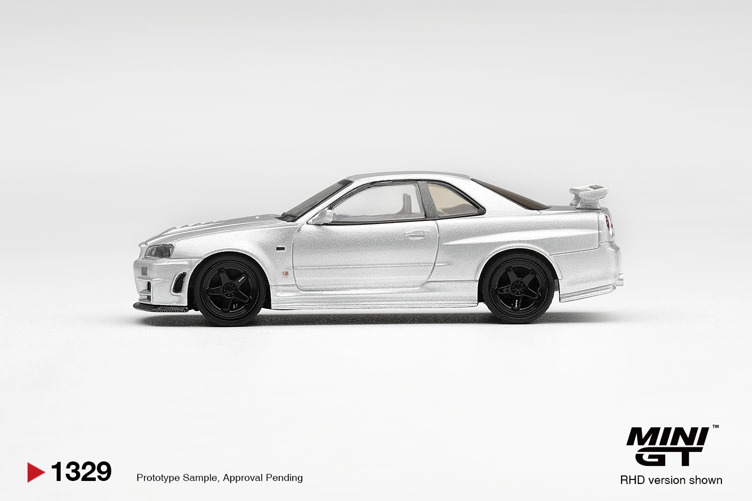 (Pre-order) Mini GT 1/64 #1329 Nissan NISMO R34GT-R Z-tune Z-Tune Silver RHD