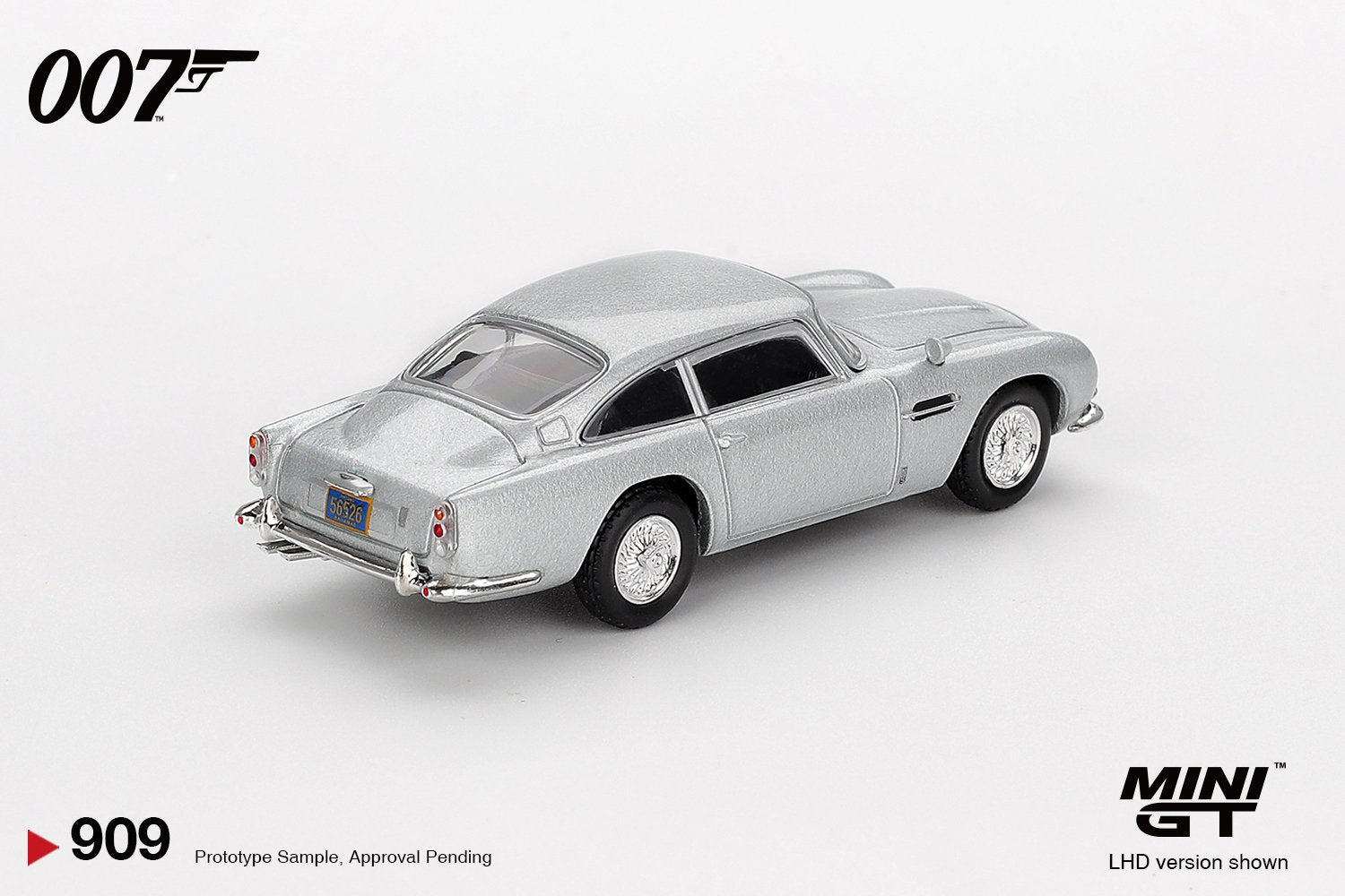 (Pre-order) Mini GT #909 1/64 Aston Martin DB5 “Casino Royale” w Eng Mini Poster