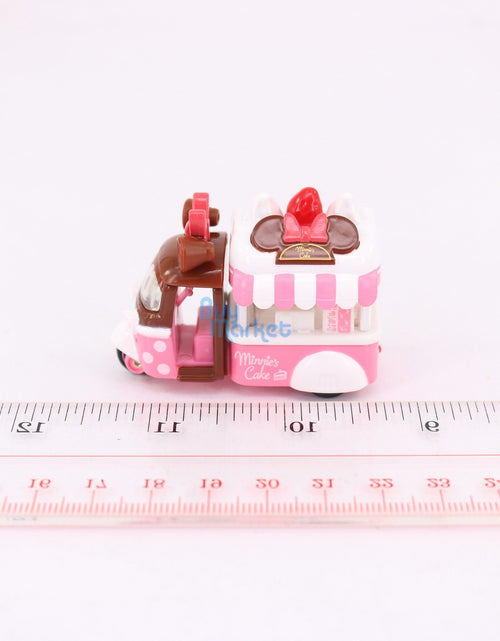 Load image into Gallery viewer, Tomica Takara Tomy Disney DM-15 Dobby Minnie Mouse 2017 Diecast toy car Japan
