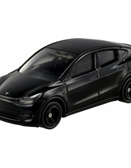 Load image into Gallery viewer, Takara Tomy Tomica 1/63 Diecast Model Car No.28－Tesla Model Y
