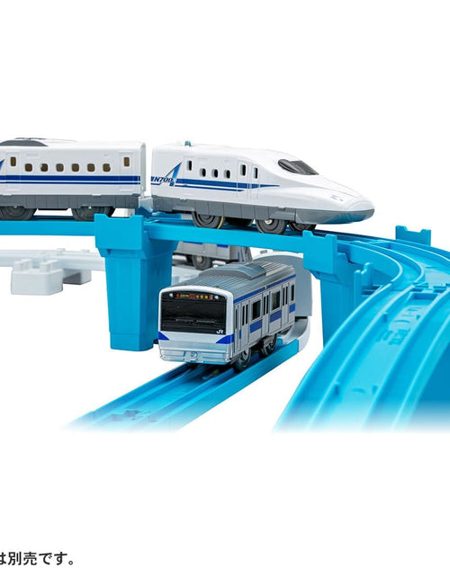 Load image into Gallery viewer, Takara Tomy Plarail Scenic Color Rail Kit - Sea and Railroad Rail Kit
