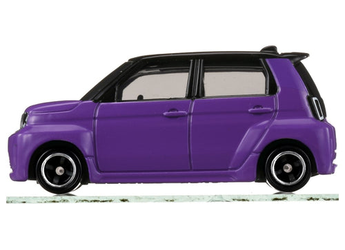 Load image into Gallery viewer, Takara Tomy Tomica 1/58 No. 19 Honda Super-ONE Diecast Model Car
