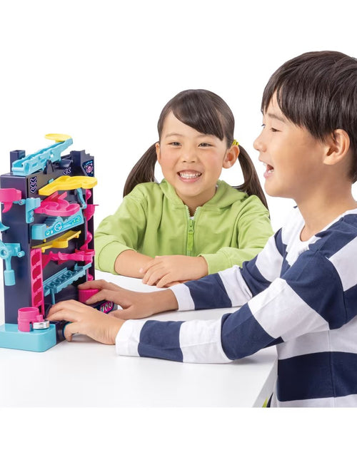 Load image into Gallery viewer, Takara Tomy Athletic Land Game Level Up (Children Board Game)
