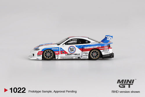 Load image into Gallery viewer, Mini GT 1/64 1022 Nissan LB-Super Silhouette S15 SILVIA GARASIDRIFT x LBW
