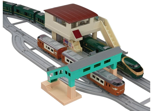 Load image into Gallery viewer, Takara Tomy Plarail Train Accessory Overhead Station &amp; Bridge Over Railway Kit

