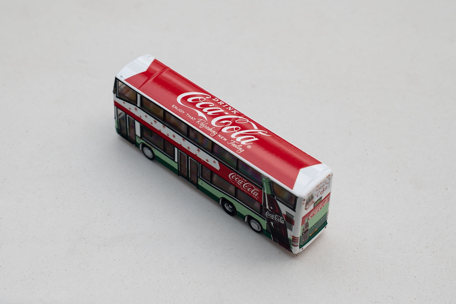 Tiny City Die-cast Model Car 1/110 Centroliner Bus Coca-Cola