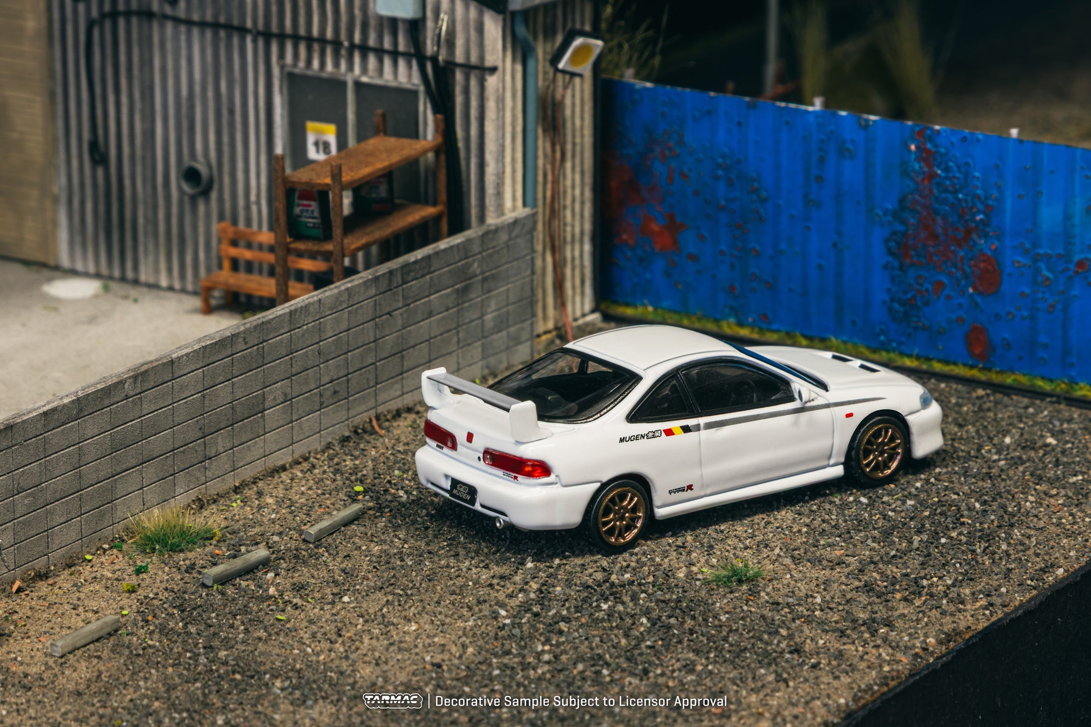 Tarmac Works 1/64 Honda Integra TYPE R DC2 MUGEN Championship White