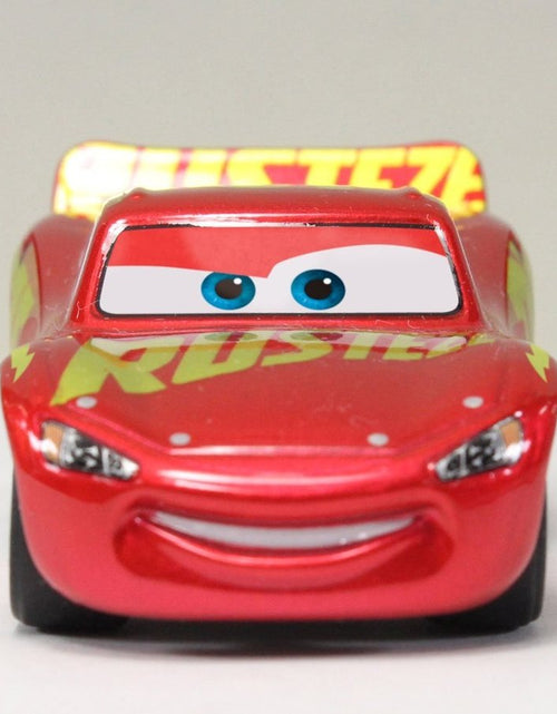 Load image into Gallery viewer, Tomica Takara Tomy Disney CARS  C-32 Lightning McQueen (RRC) Diecast Toy car

