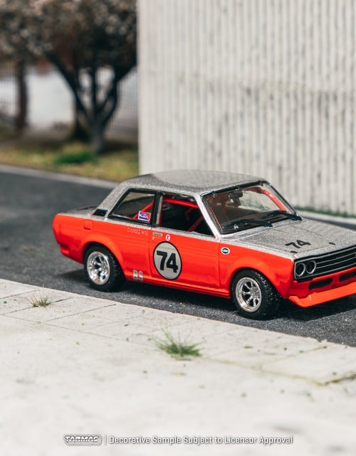Load image into Gallery viewer, Tarmac Works 1/64 Datsun 510 Trans-Am B-Sedan 2.5 Challenge 2023

