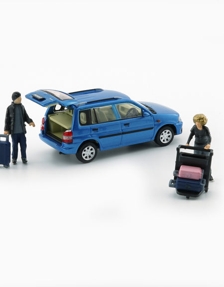 BMC 1/64 Mazda 1994 Demio (Metro) - Blue (RHD) Model with figures