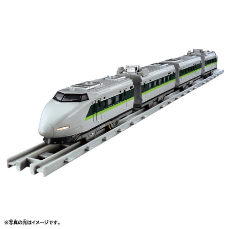 Takara Tomy PLARAIL Real Class 100 Series Sanyo Shinkansen Fresh Green has Light