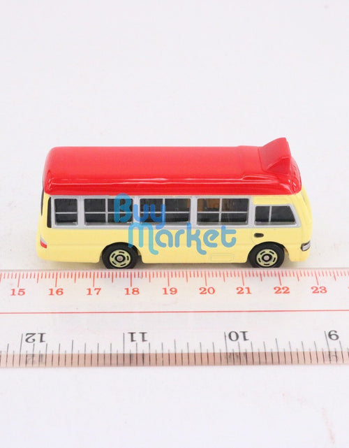 Load image into Gallery viewer, Takara Tomy TOMICA Hong Kong Minibus Toyota COASTER Red Scale 1/89 Diecast car
