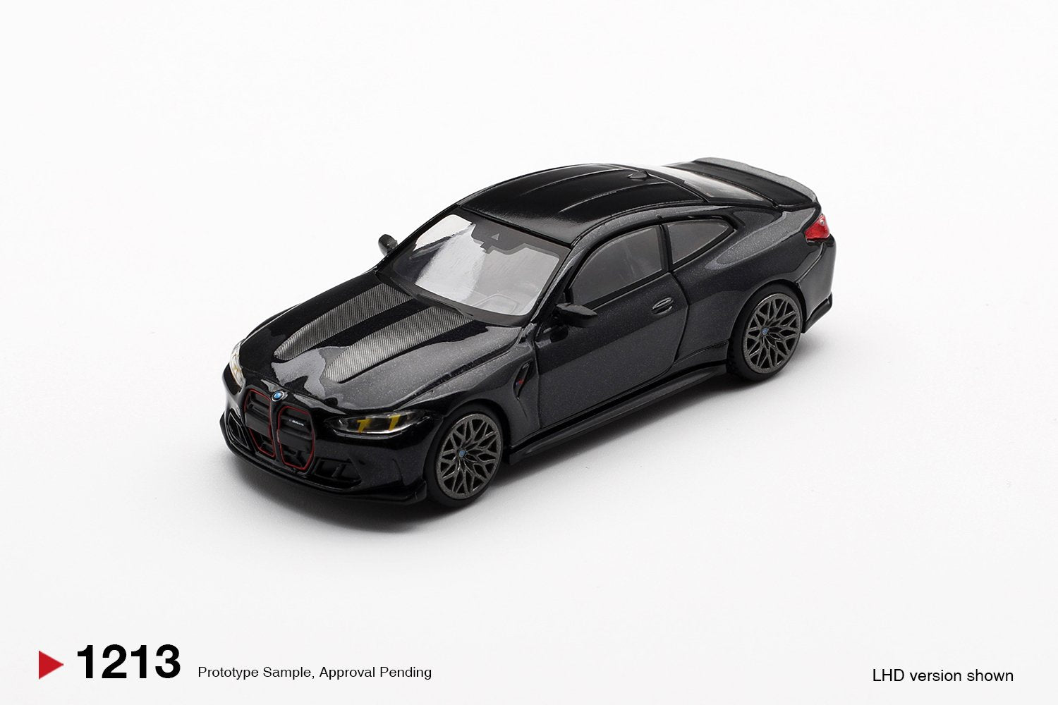 (Pre-order) MINI GT #1213 BMW M4 CS Black Sapphire RHD Diecast Model Car