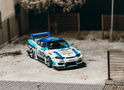Load image into Gallery viewer, (Pre-order) Tarmac Works 1/64 LB-Super Silhouette Nissan SILVIA (S15) Diecast
