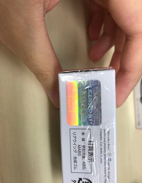 Load image into Gallery viewer, Takara Tomy TOMICA No.007 Mercedes Benz AMG GT-R (GREEN) Diecast Toy Car Japan
