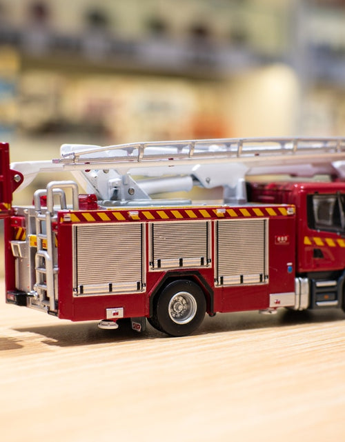 Load image into Gallery viewer, Tiny City Die-cast Model Car - Scania HKFSD Hydraulic Platform (F2315)
