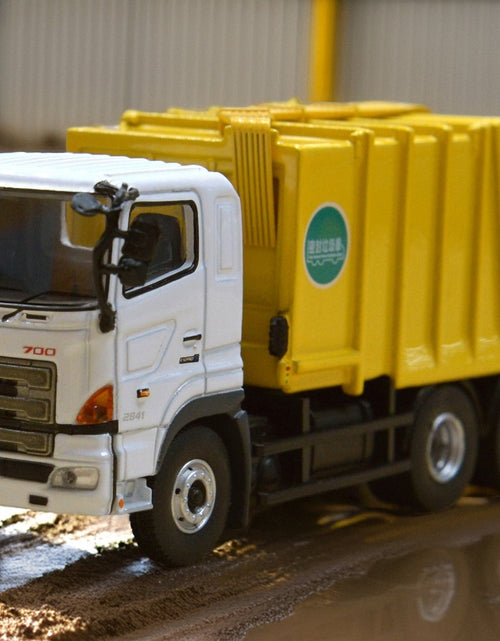 Load image into Gallery viewer, Tiny City 155 Die-cast 1/76 odel Car - HINO 700 Refuse Truck Model Car
