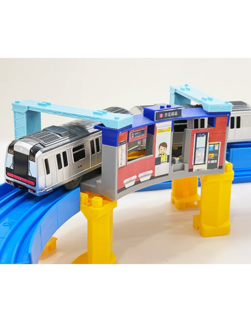 Load image into Gallery viewer, Takara Tomy Plarail Hong Kong MTR Passenger Train Island Line M Set
