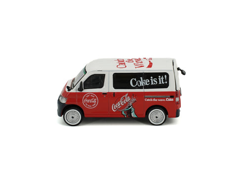Load image into Gallery viewer, Tiny City Die-cast Model Car 1/64 TOYOTA Townace "COCA COLA" (New Tooling)
