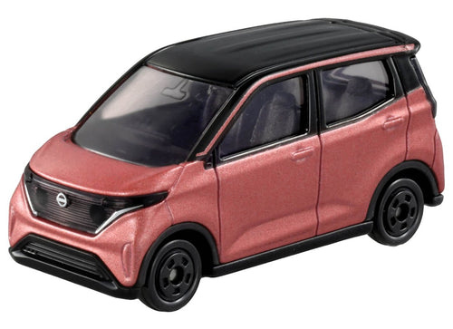 Load image into Gallery viewer, Takara Tomy Tomica Die-cast Car - 1/57 No.008 Nissan Sakura
