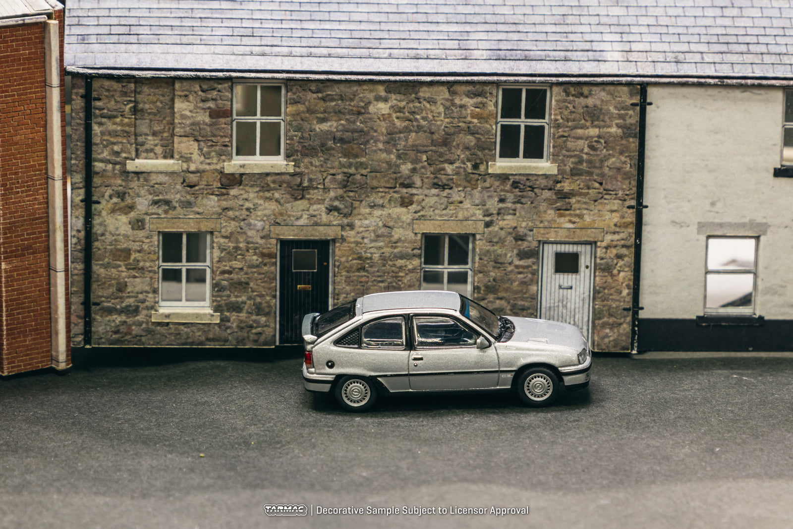 Tarmac Works 1/64 Opel Kadett GSi Silver Diecast Model Car