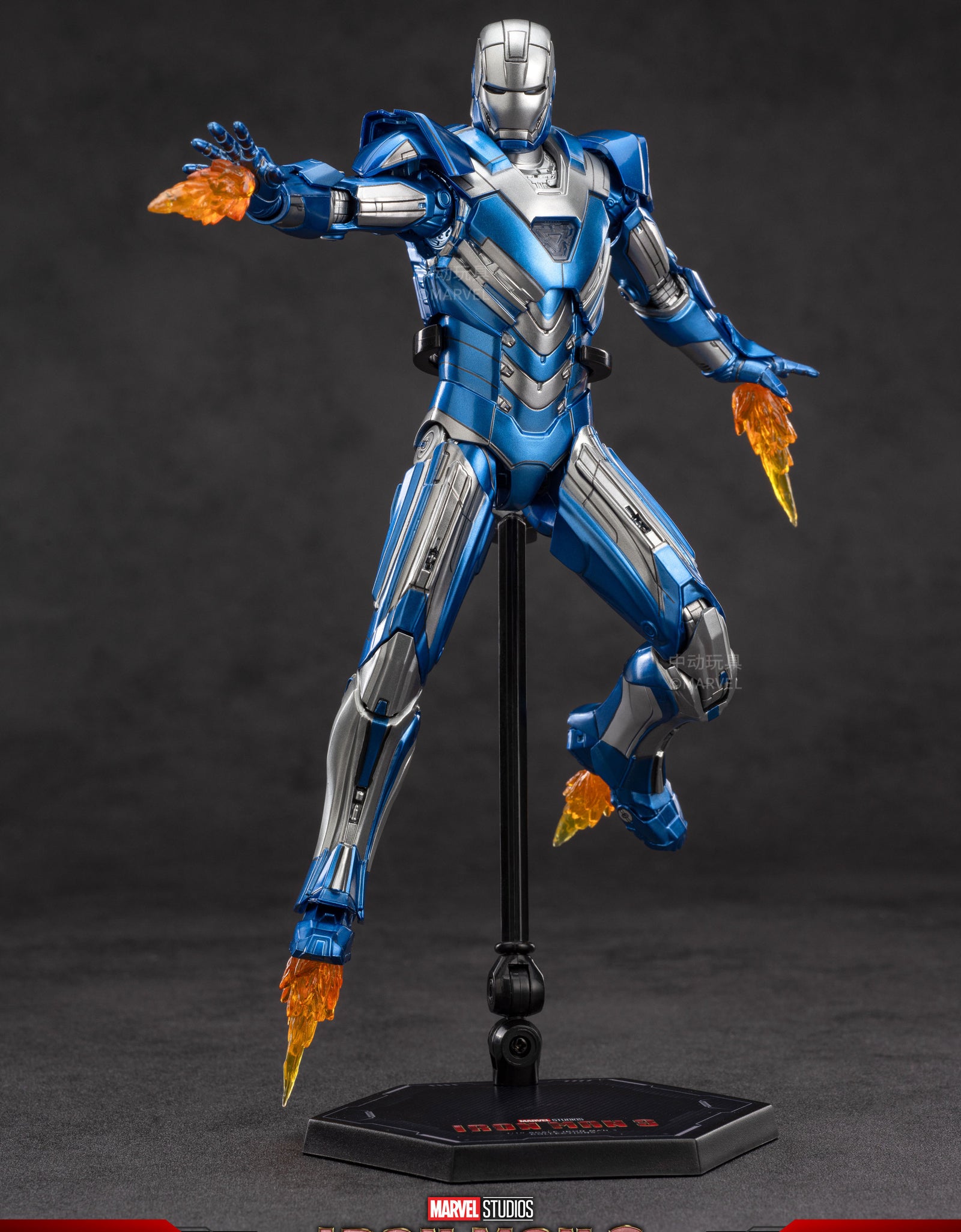 ZD Toys Marvel Avengers 1/10 6-inch Iron Man Mark 30 Action Figure