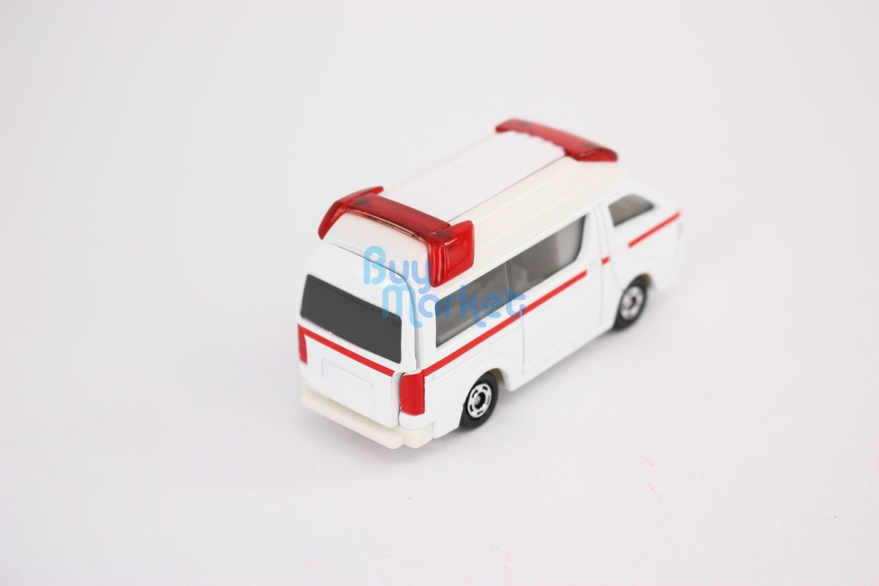 Takara Tomy Tomica #79 Toyota Himedic Ambulance Scale 1/64 Mini Diecast Toys Car