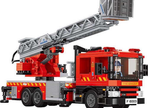 Load image into Gallery viewer, Royal Toys Building Blocks Story Bricks RT37 :Hong Kong Fire Engine 55M Turntable Ladder
